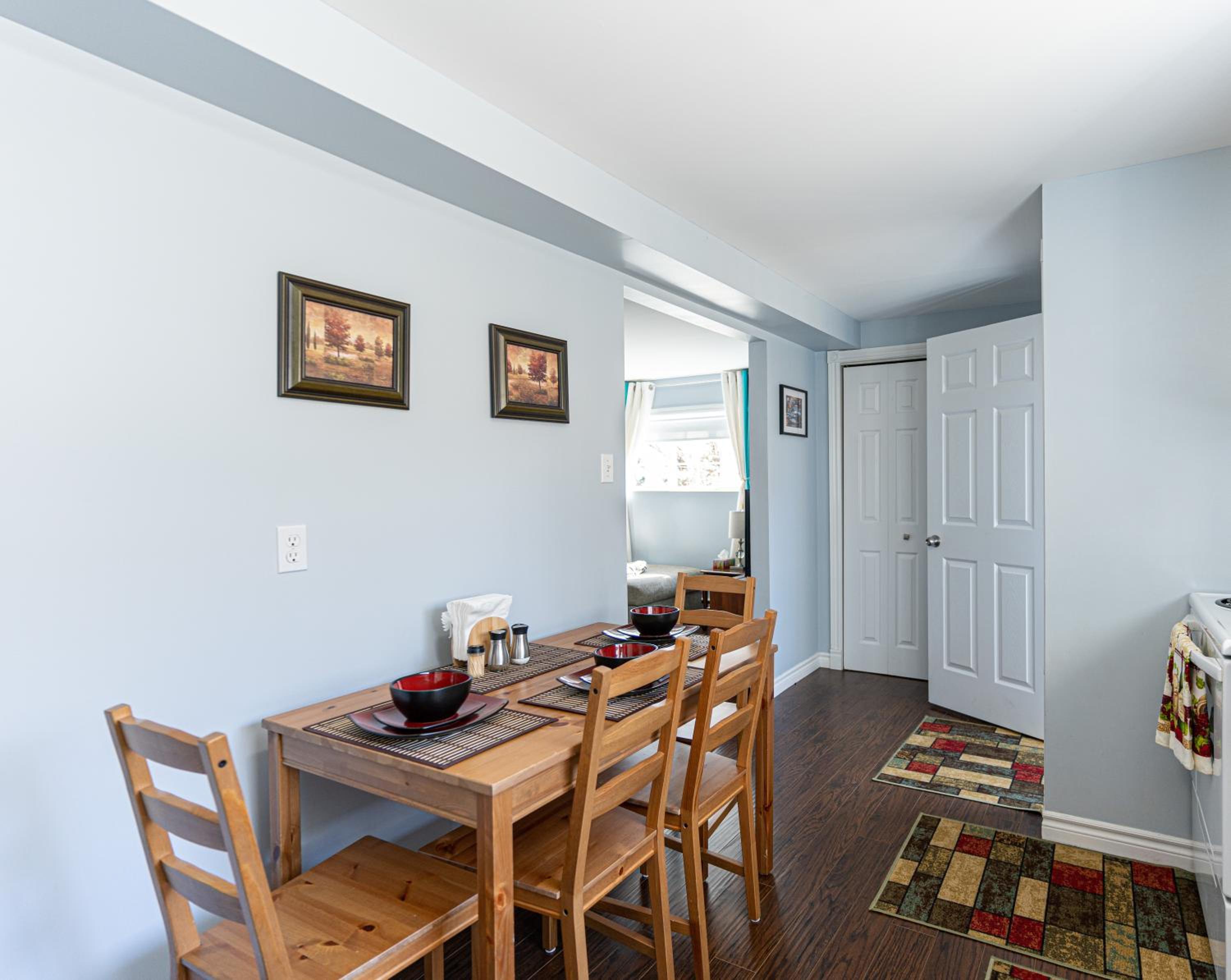 Two Bedroom Apartment Near St John's Airport, photo 4