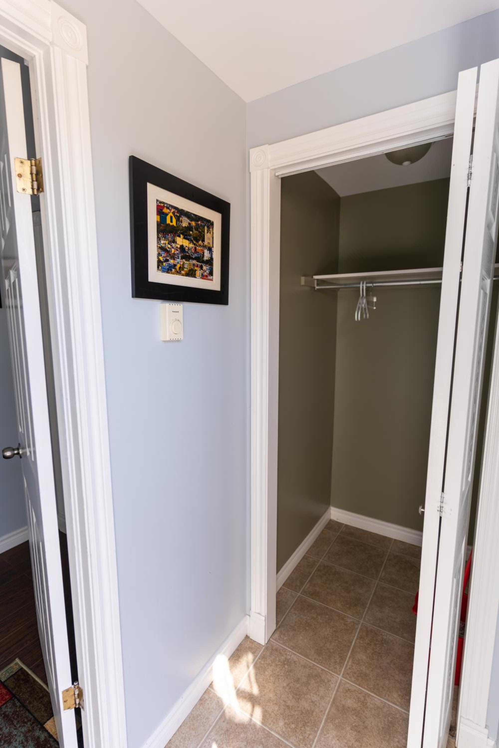 Two Bedroom Apartment Near St John's Airport, photo 17