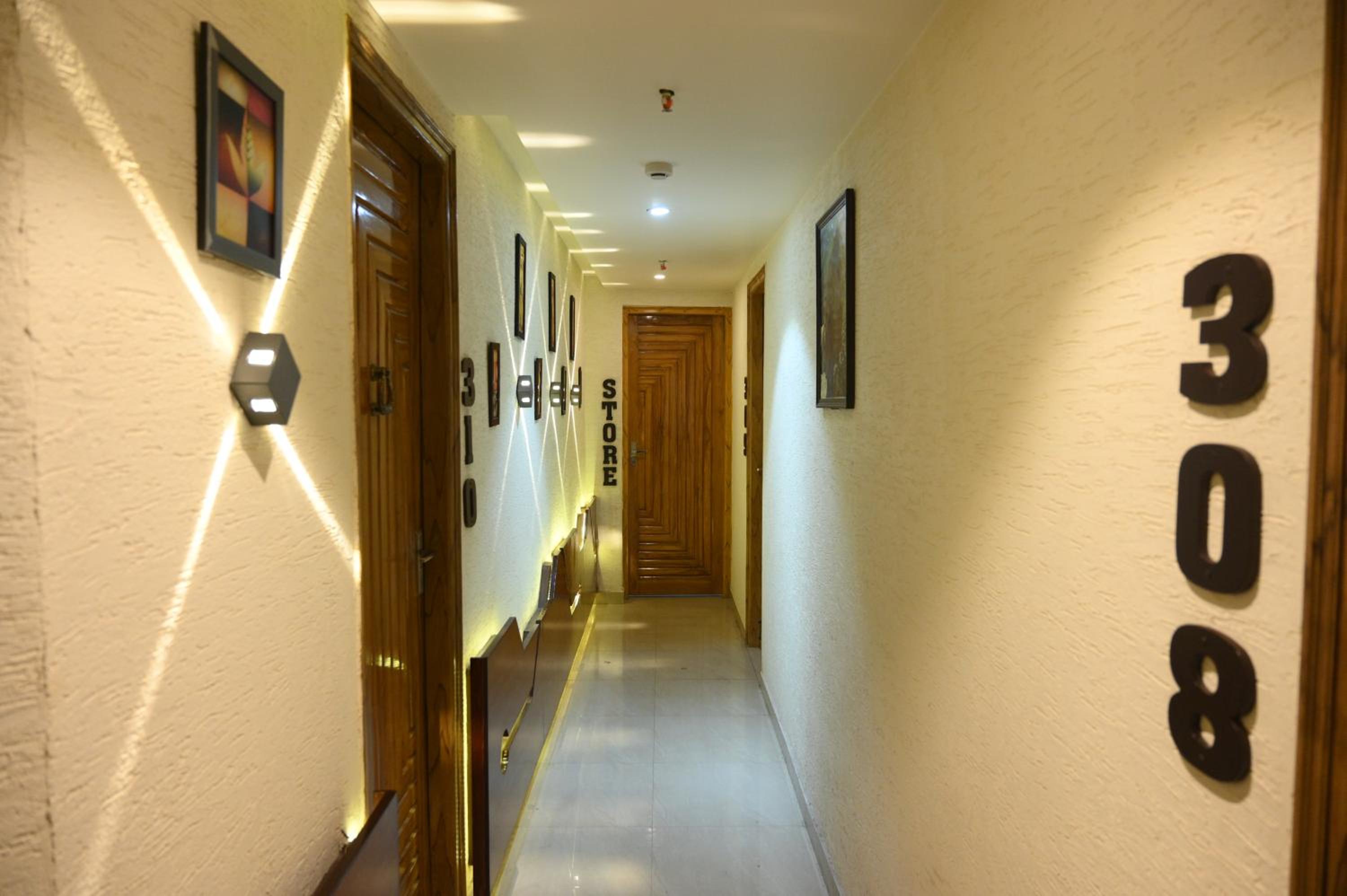Photo 31