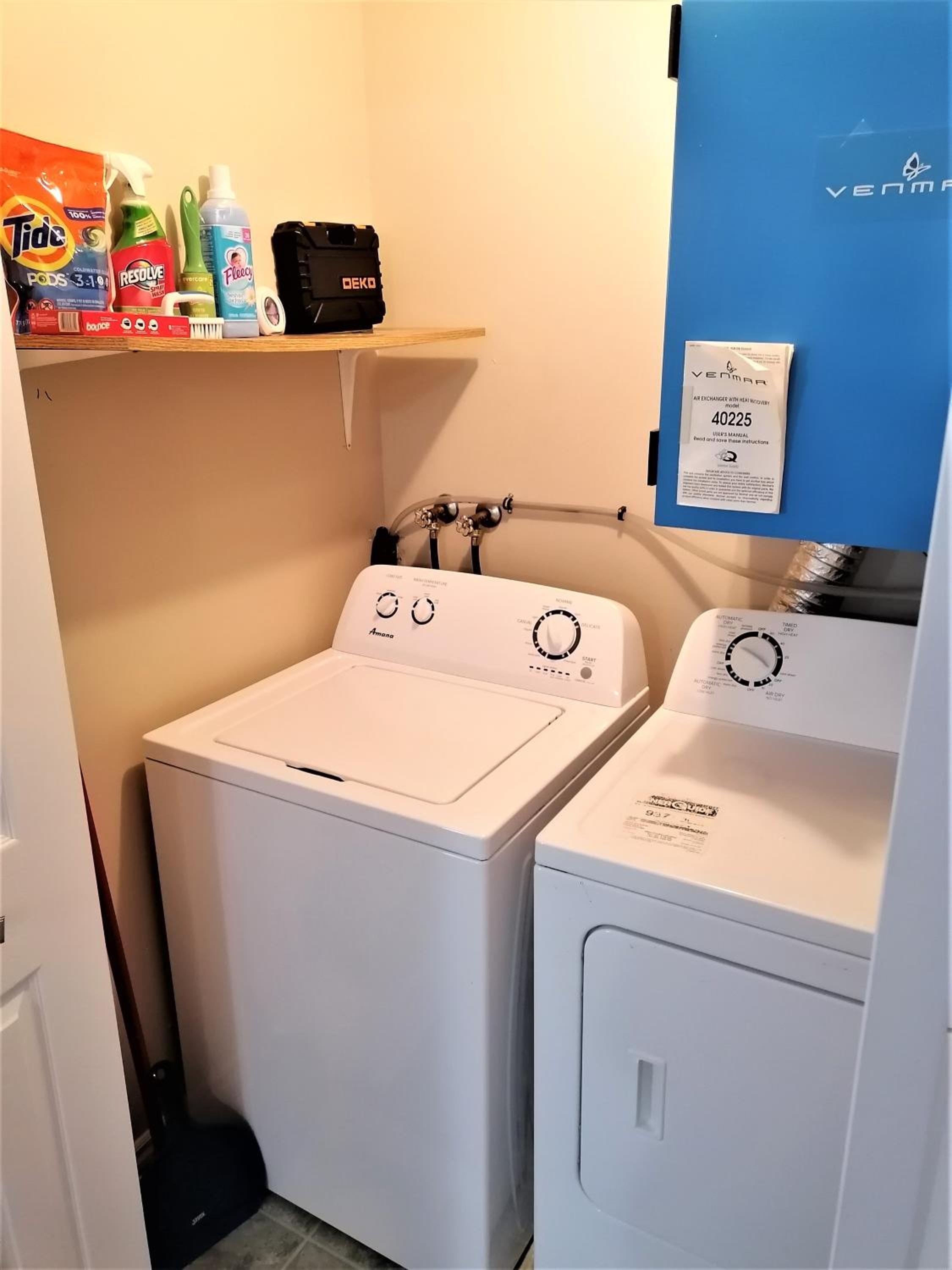 Two Bedroom Apartment Near St John's Airport, photo 19