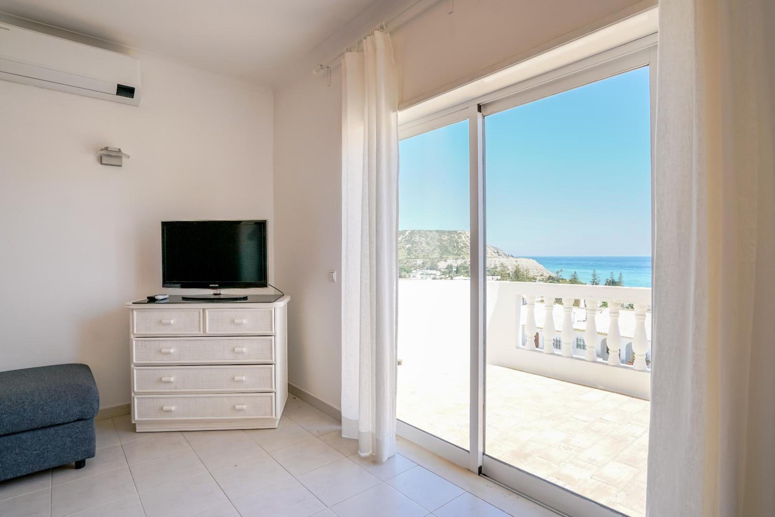 Ramalhete panoramic view apartment view 4