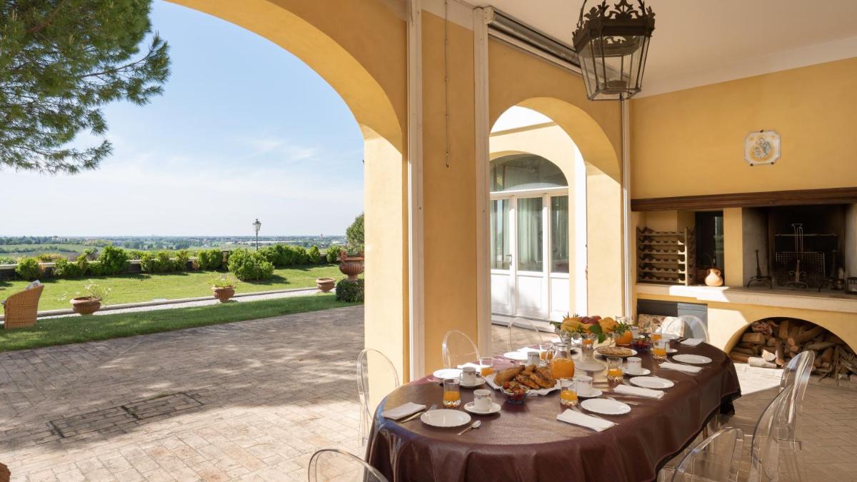 TENUTA BAGNI DE' CONSOLI 24, Emma Villas view 3