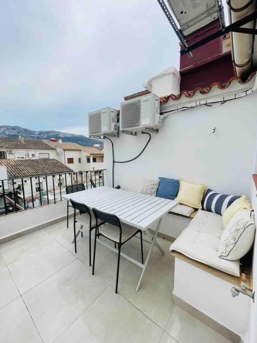 Hotel Attic apartment in old town - Image 1