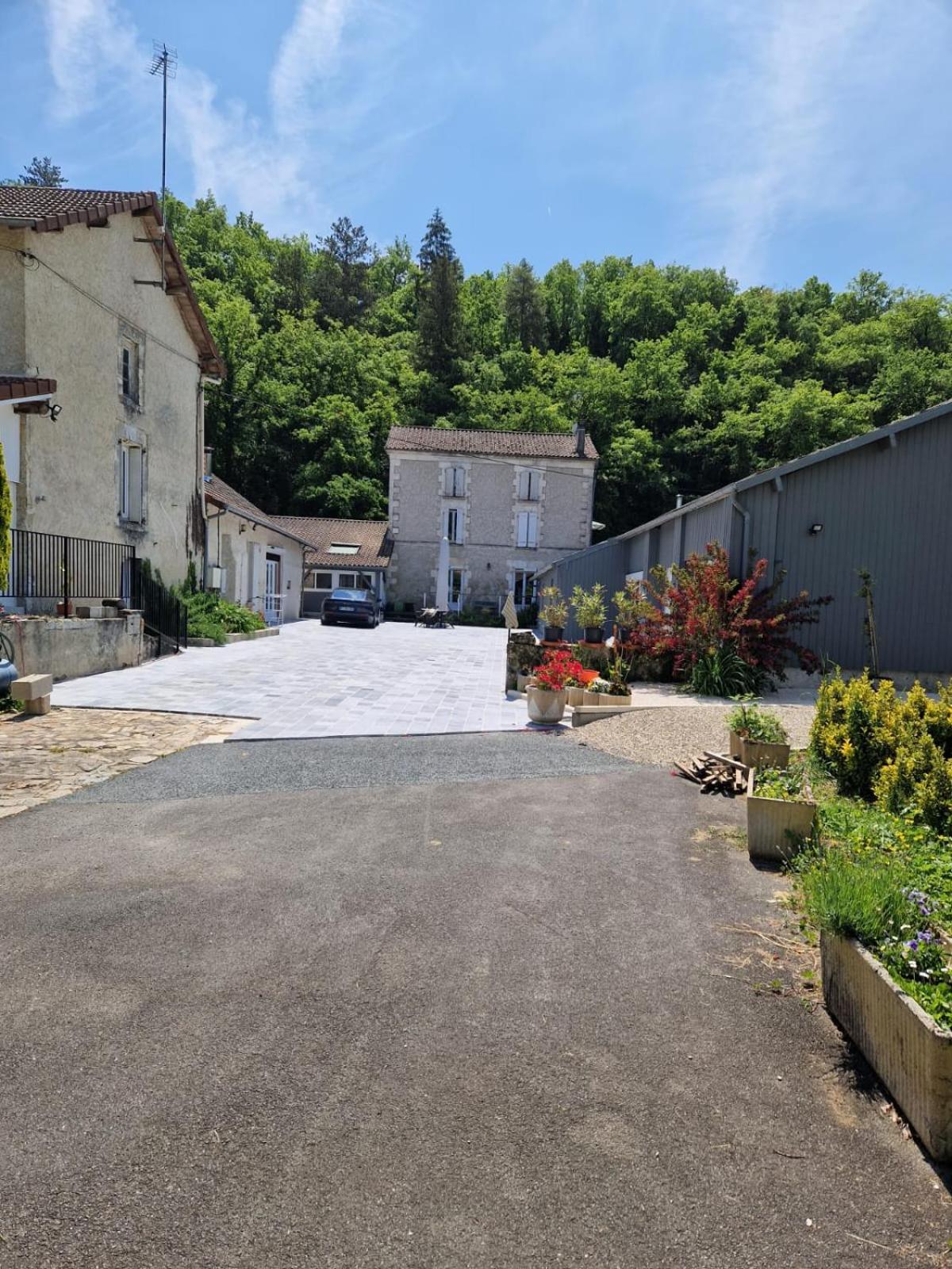 moulin de rouchillou view 3