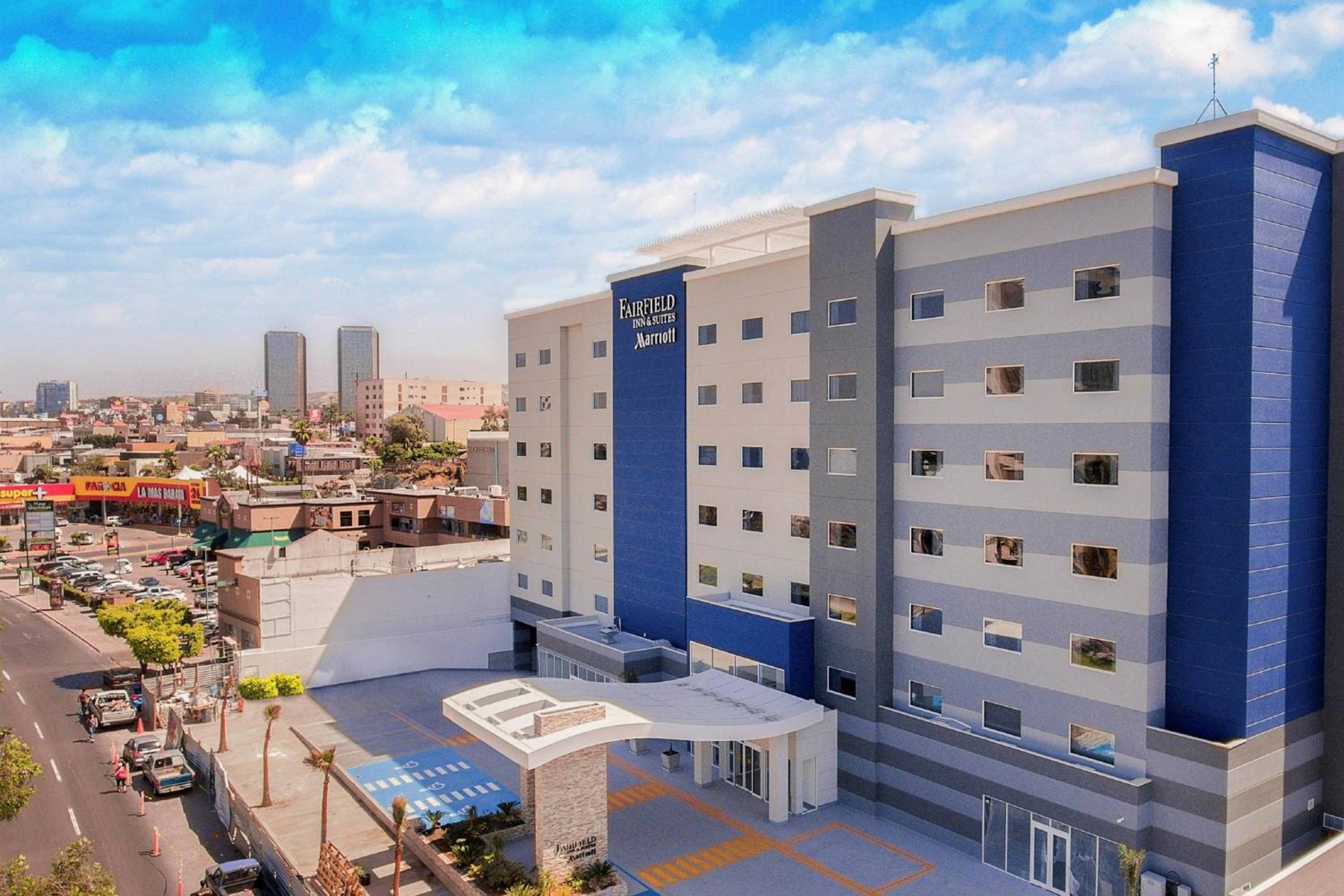 Hotel Fairfield Inn & Suites by Marriott Tijuana - Image 1