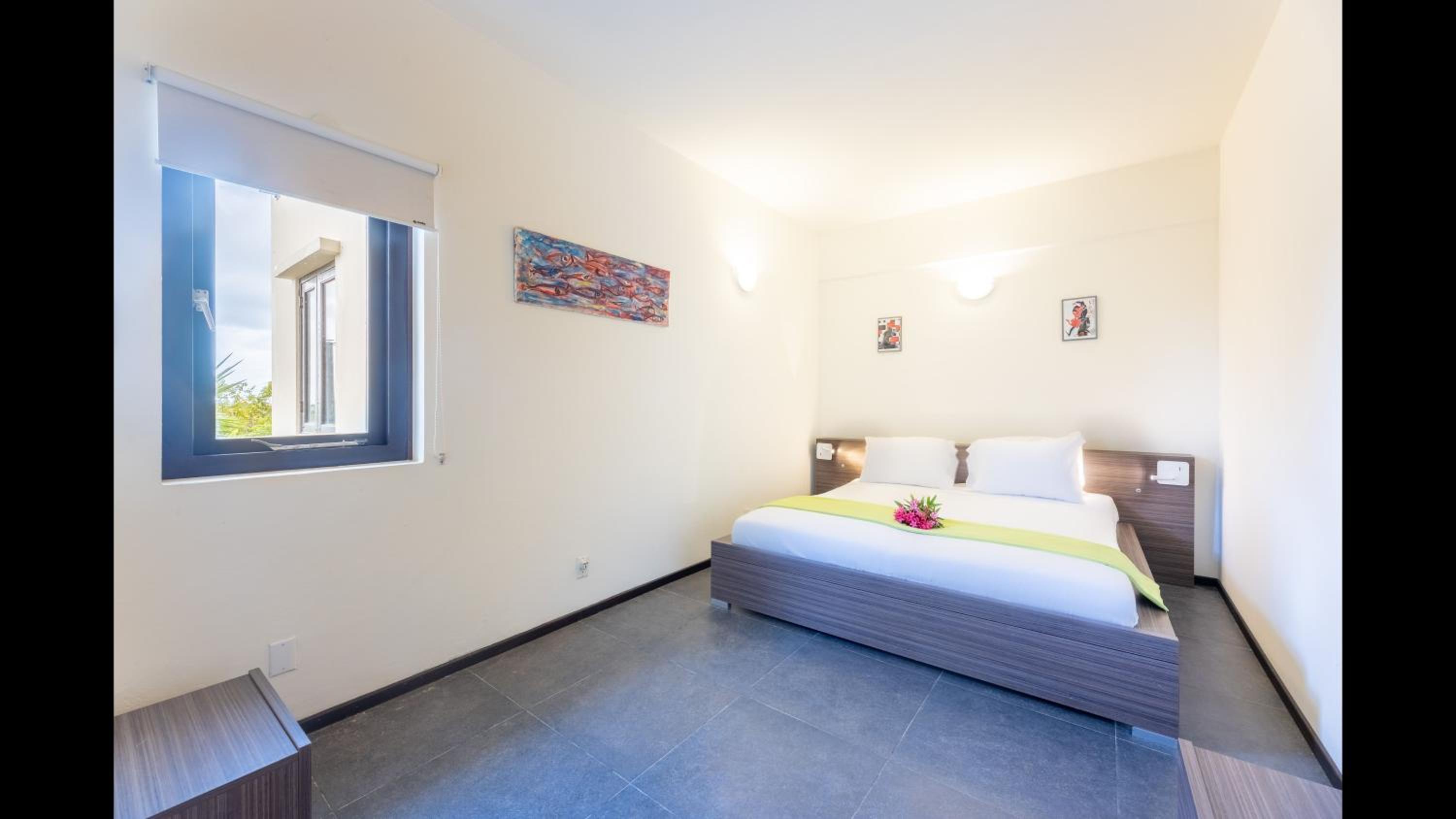 Sasha Apartment - panoramic view with pool