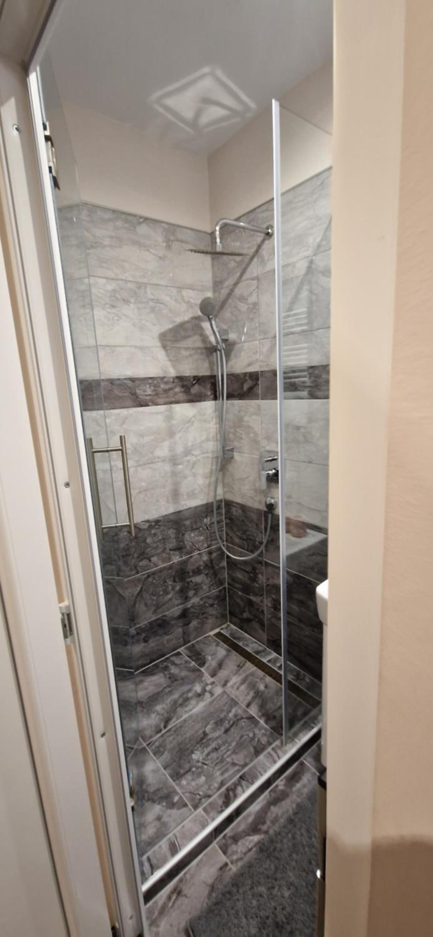 Azra Apartman