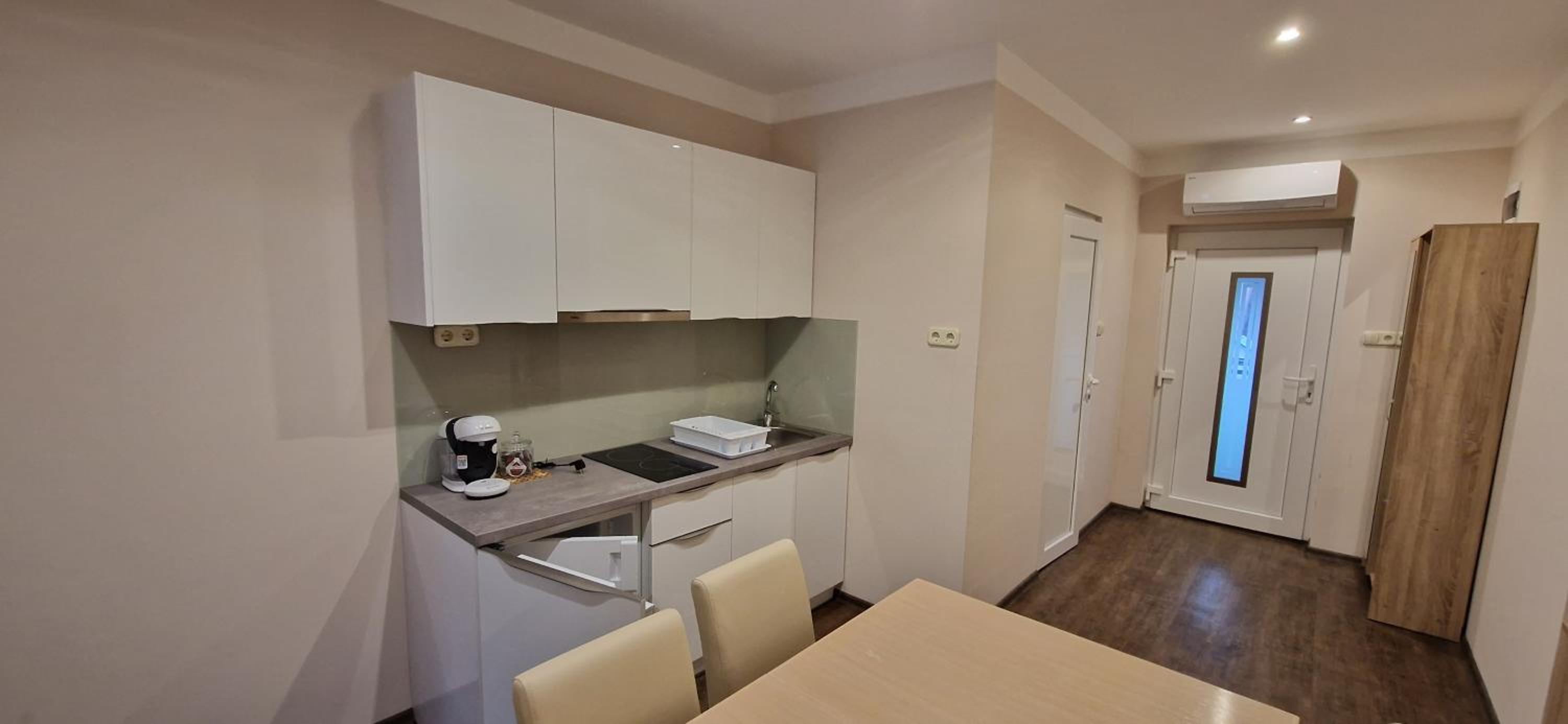 Azra Apartman