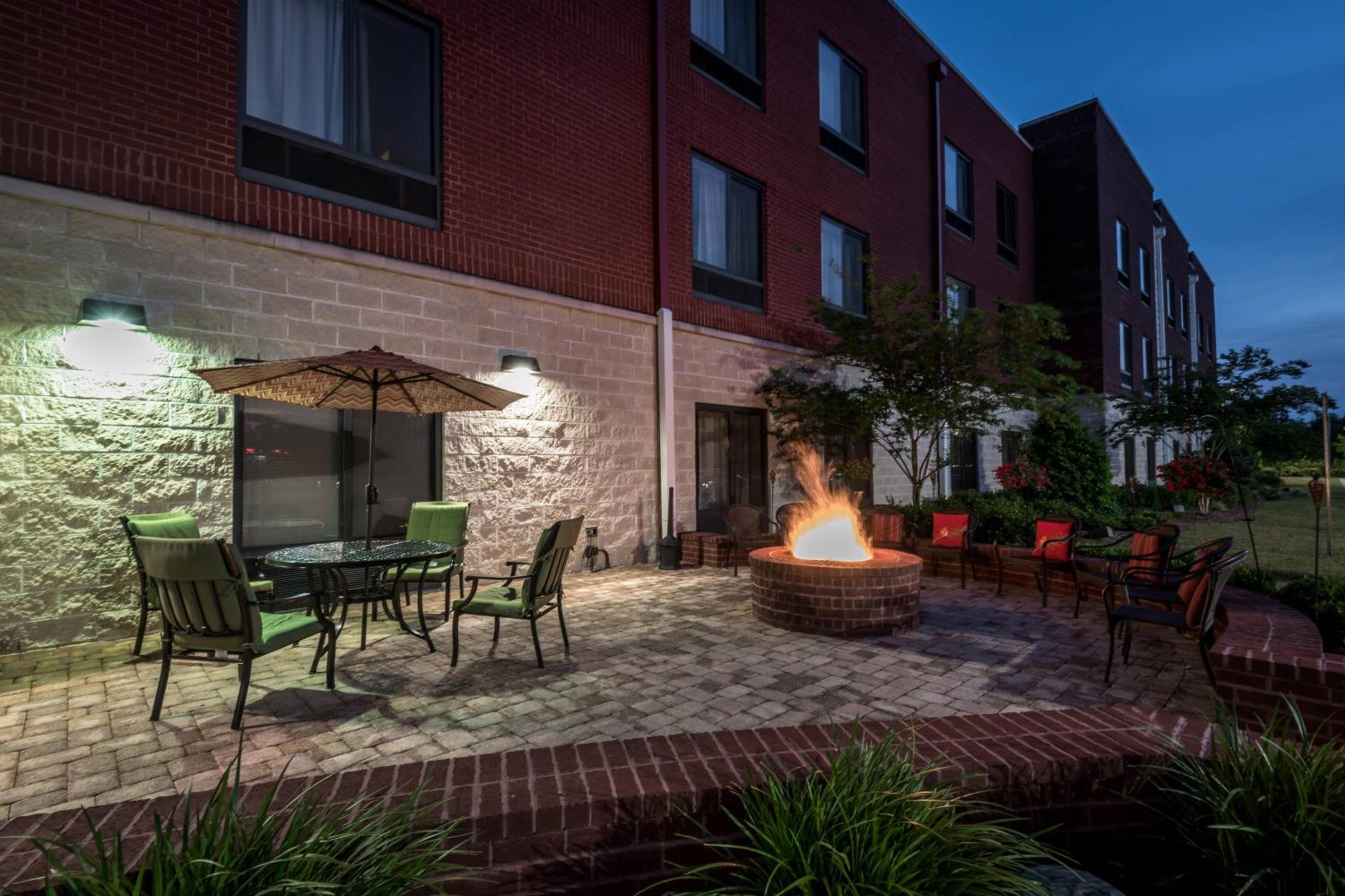 Statesboro Vacations - SpringHill Suites Statesboro University Area - Property Image 13
