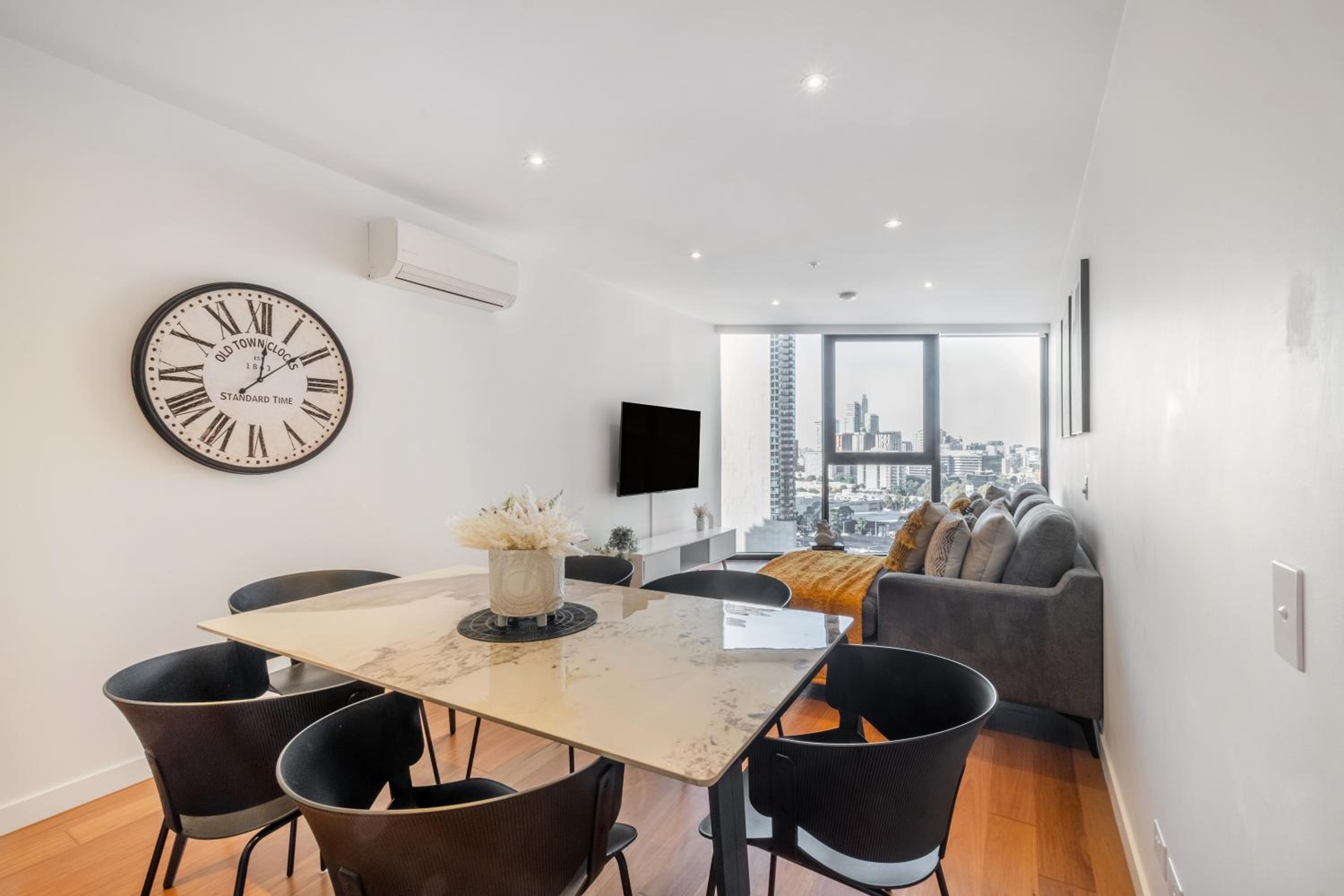 Mega Style Apartments Bella