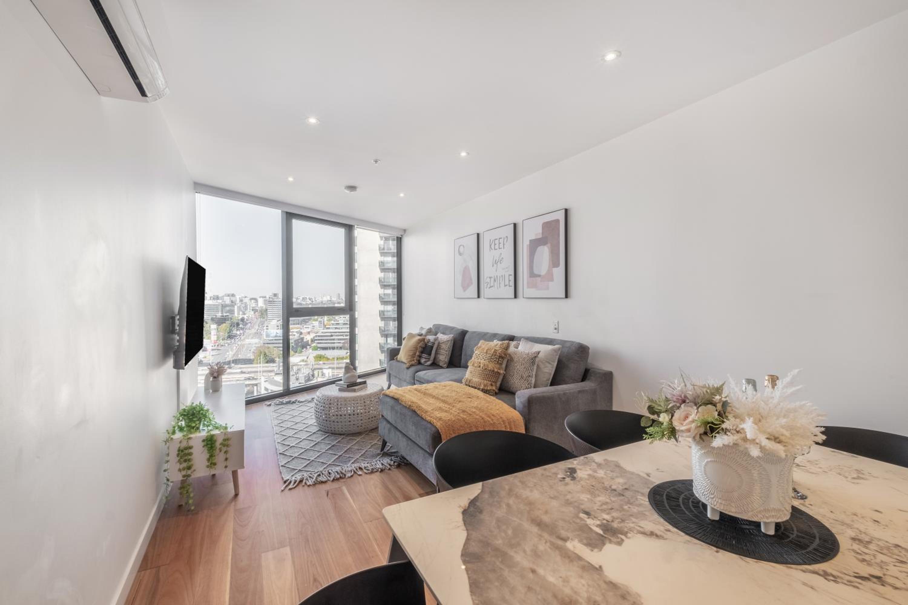 Mega Style Apartments Bella