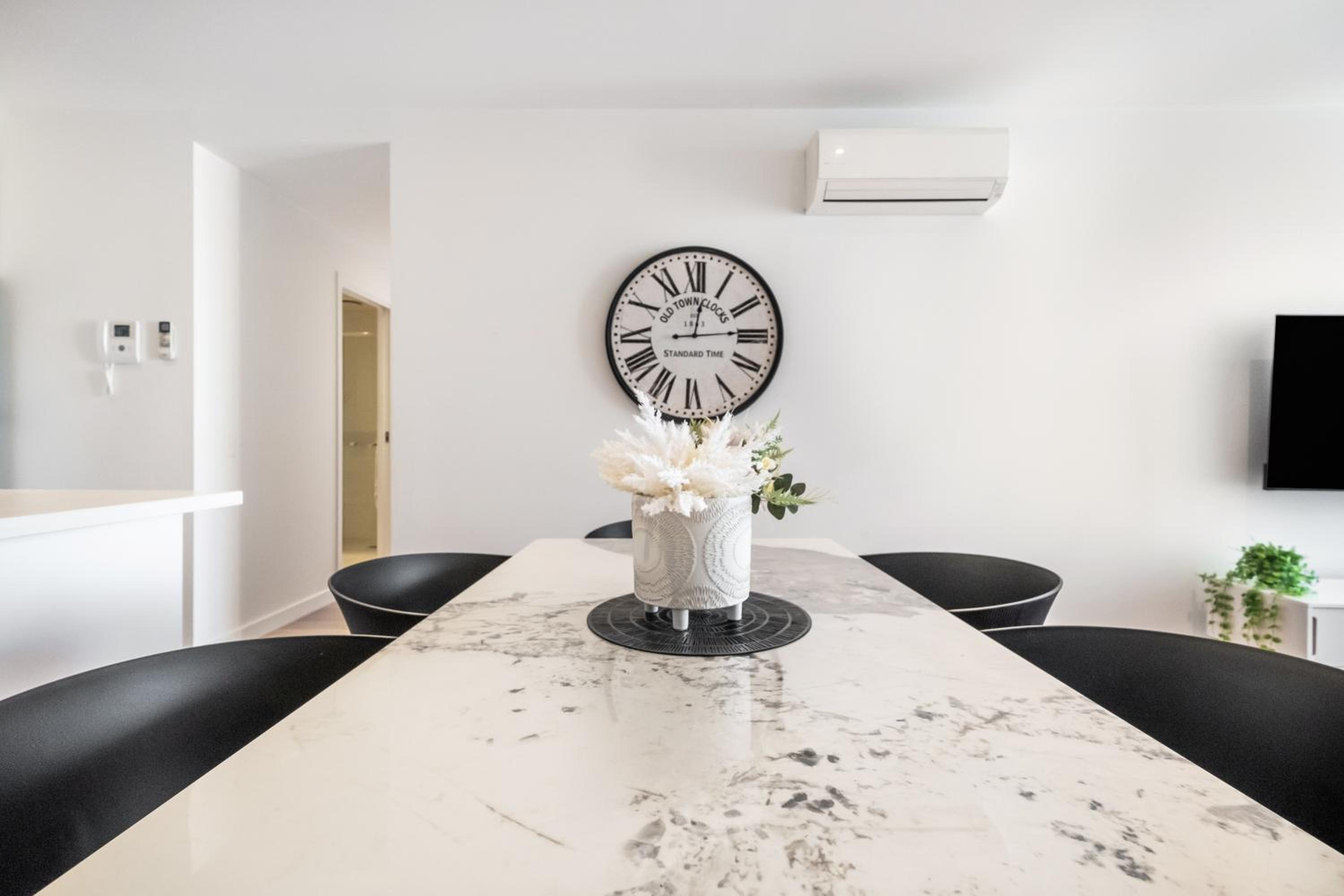 Mega Style Apartments Bella