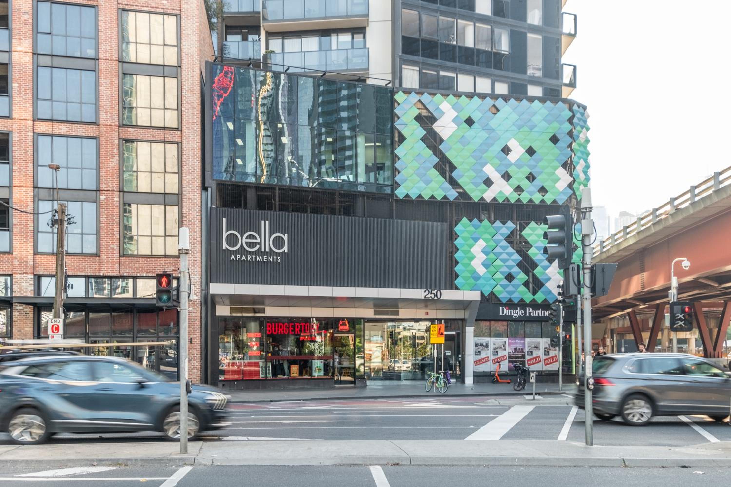 Mega Style Apartments Bella