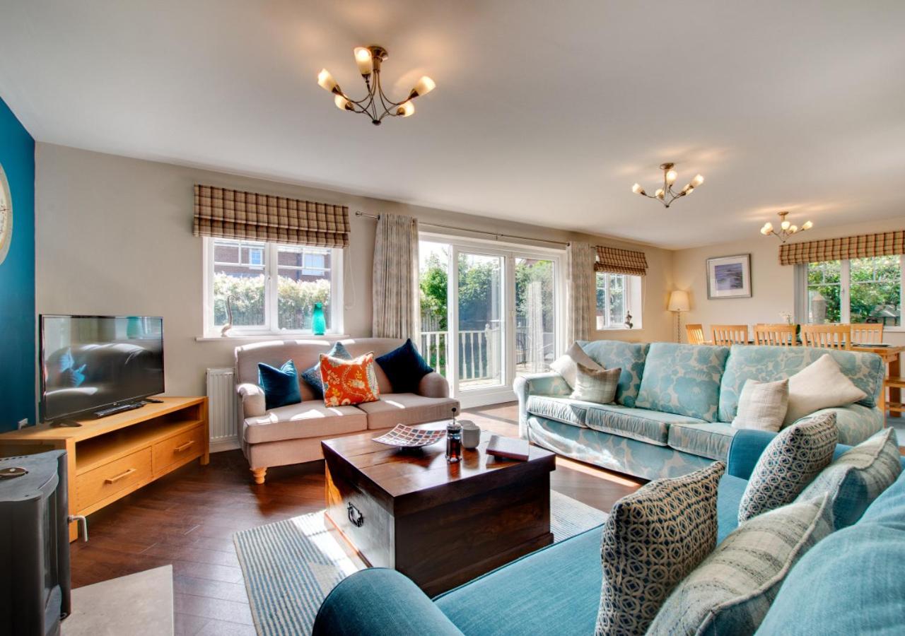 6 Bed in Seahouses oc-nb545