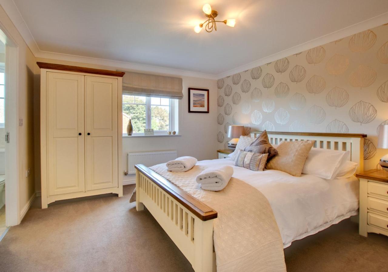 6 Bed in Seahouses oc-nb545