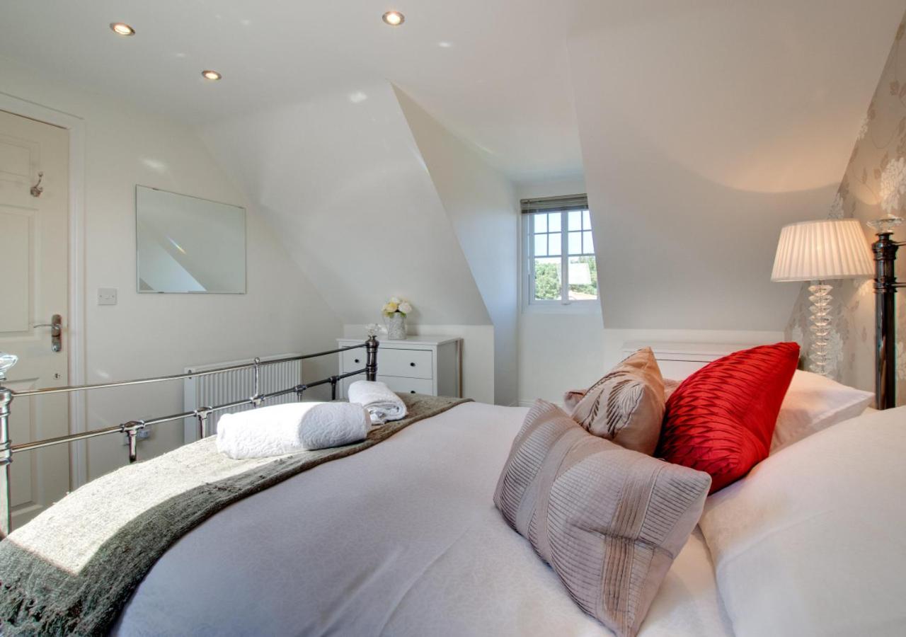 6 Bed in Seahouses oc-nb545