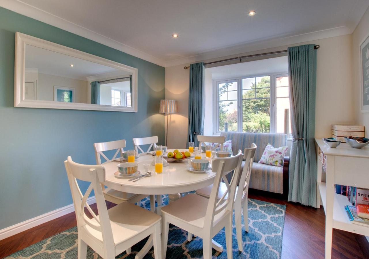 6 Bed in Seahouses oc-nb545
