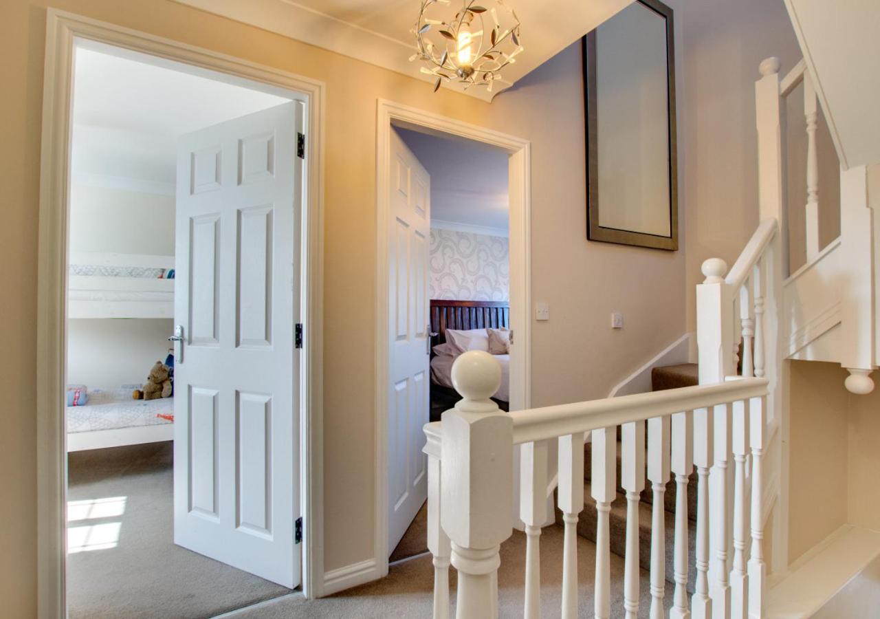 6 Bed in Seahouses oc-nb545