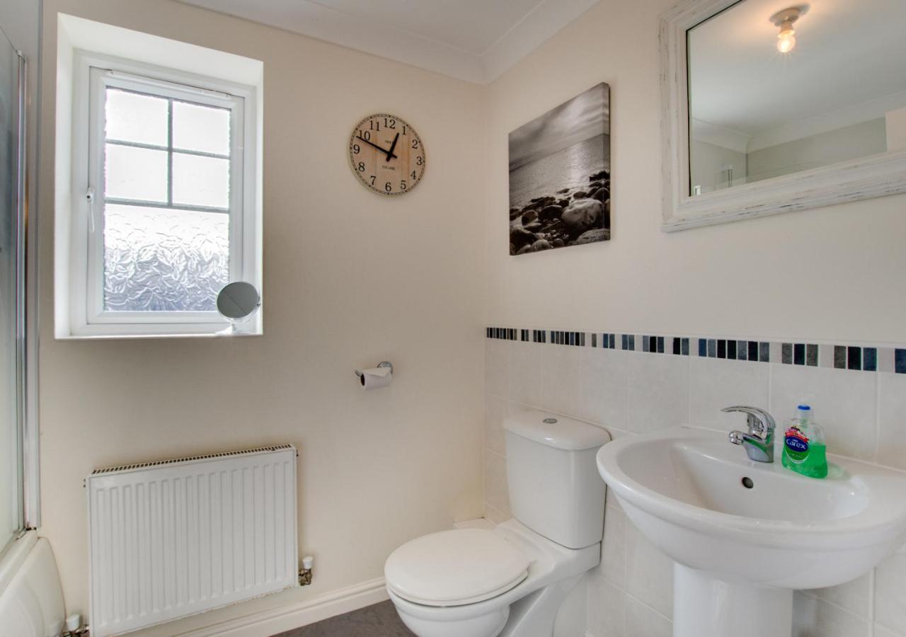 6 Bed in Seahouses oc-nb545