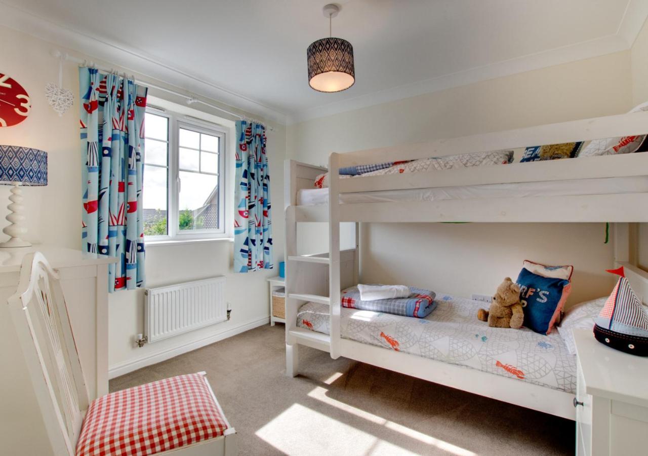 6 Bed in Seahouses oc-nb545