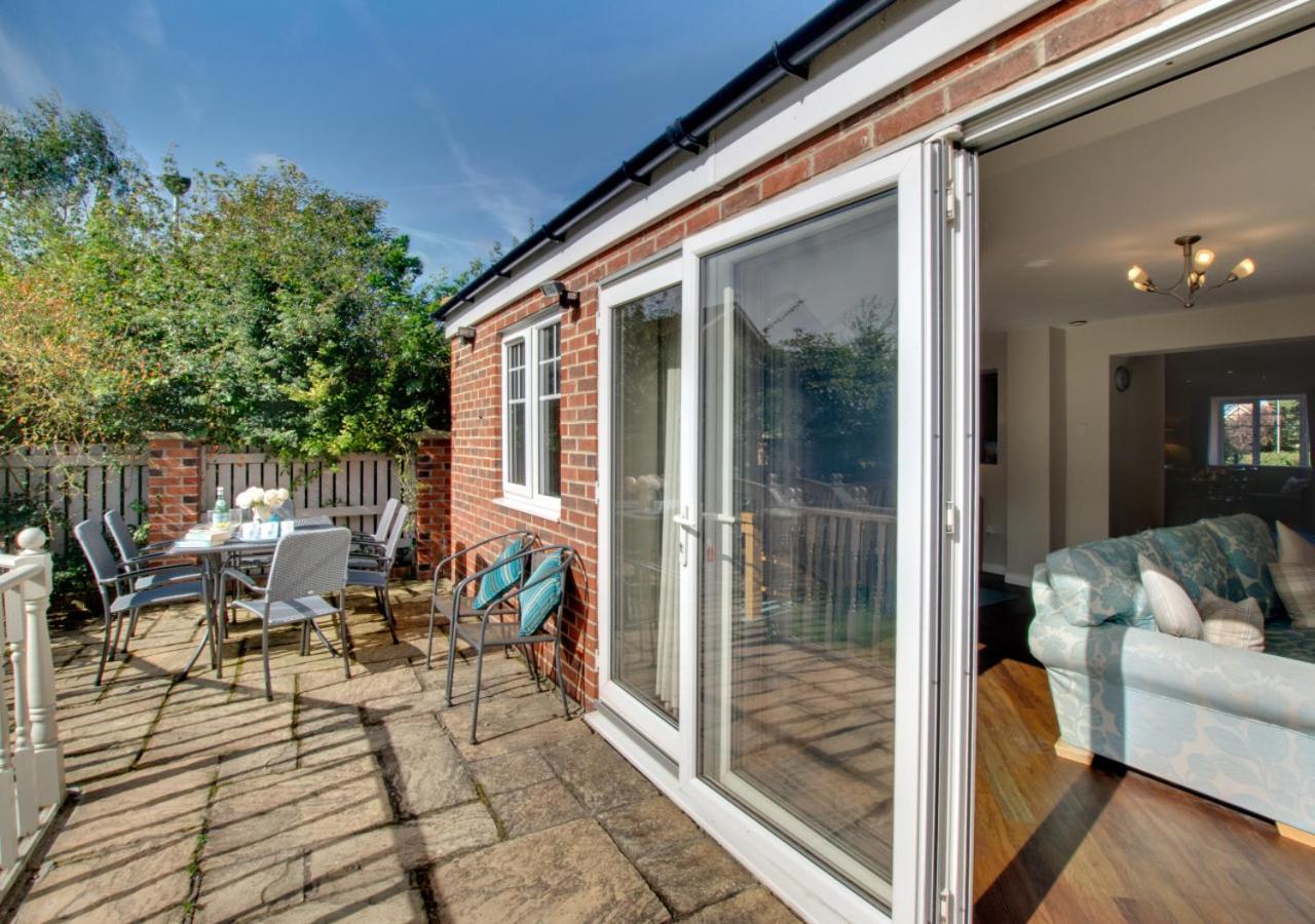 6 Bed in Seahouses oc-nb545