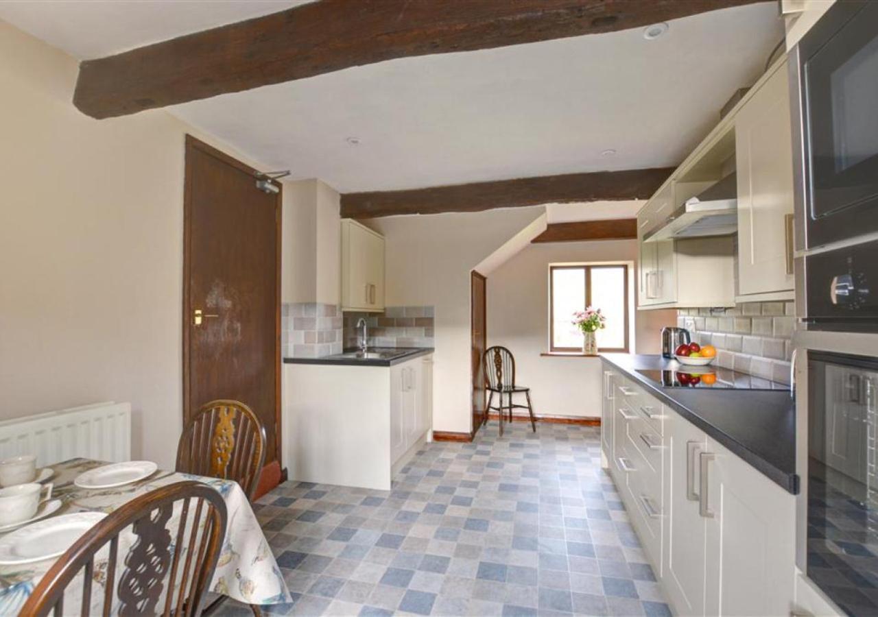 2 Bed in Gunnerside oc-ds230