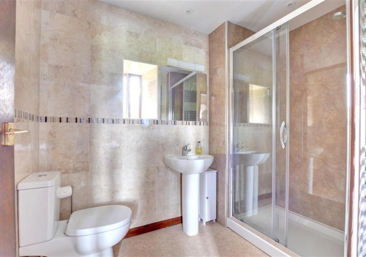 2 Bed in Gunnerside oc-ds230