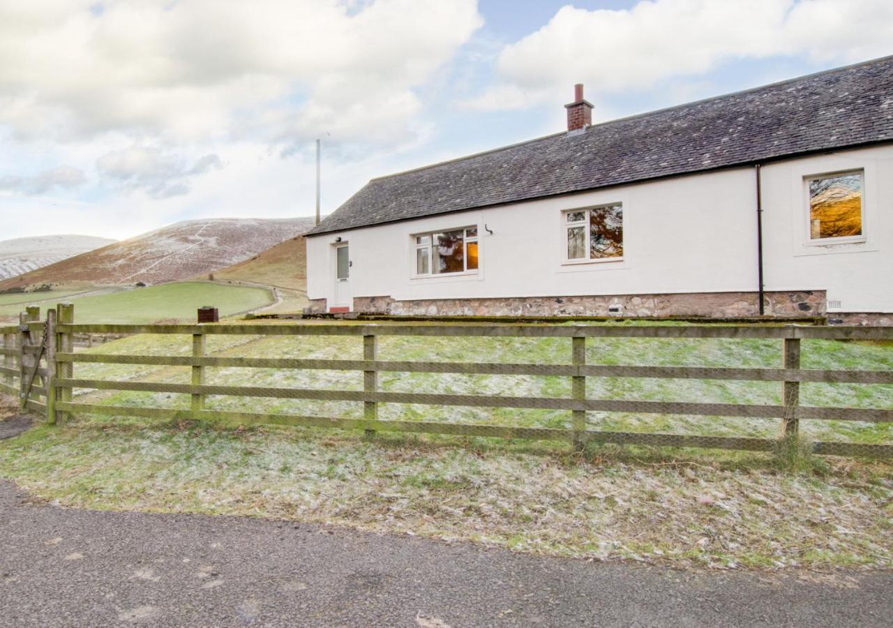 The School House - Image 5
