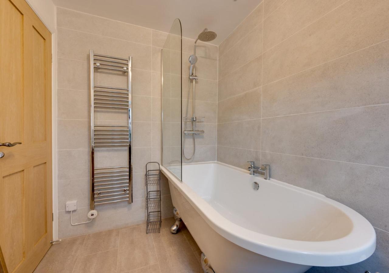 1 Bed in Crakehall oc-ds955