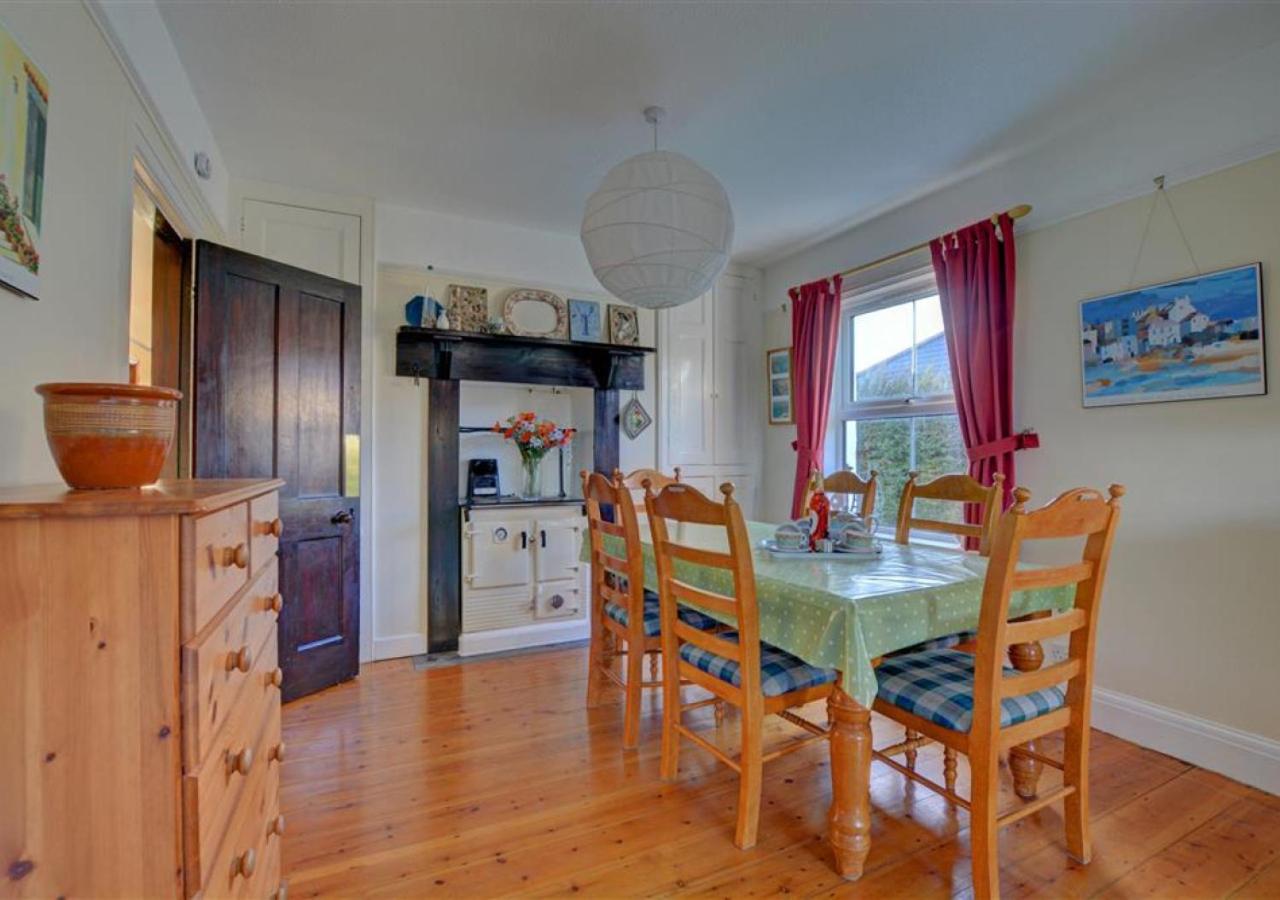 3 Bed in Padstow oc-p00043