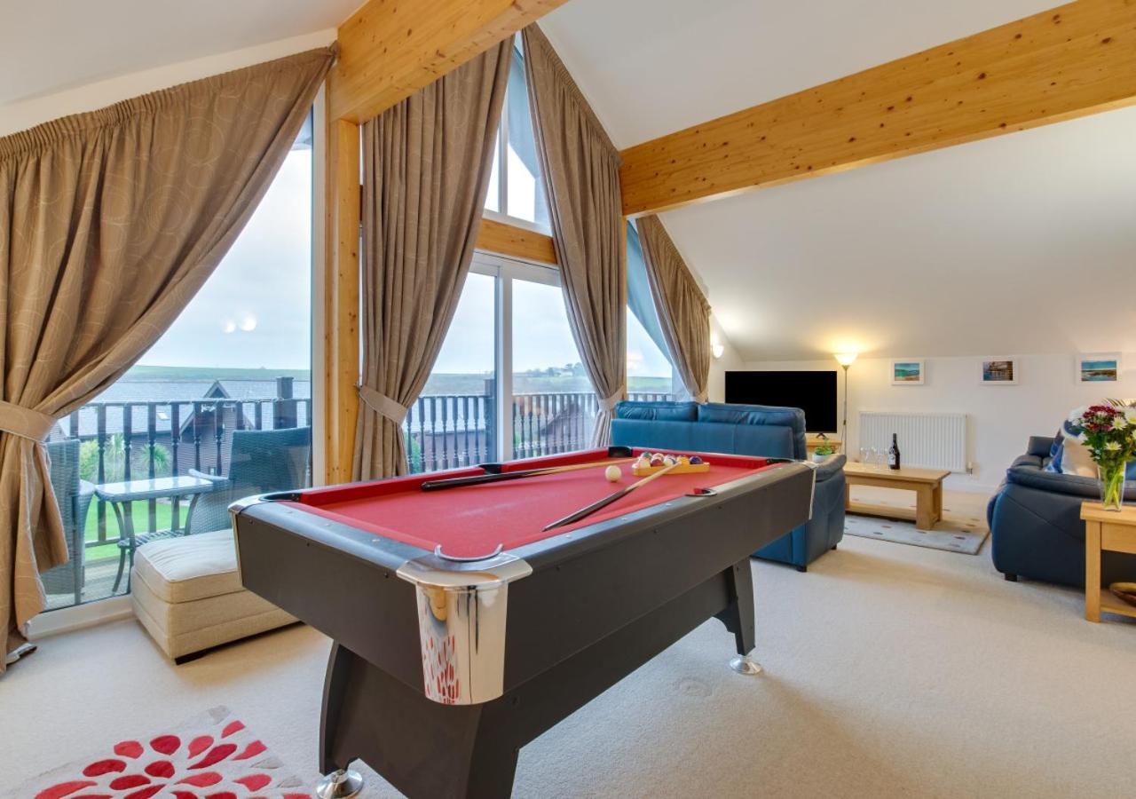 4 Bed in St Columb oc-p00433