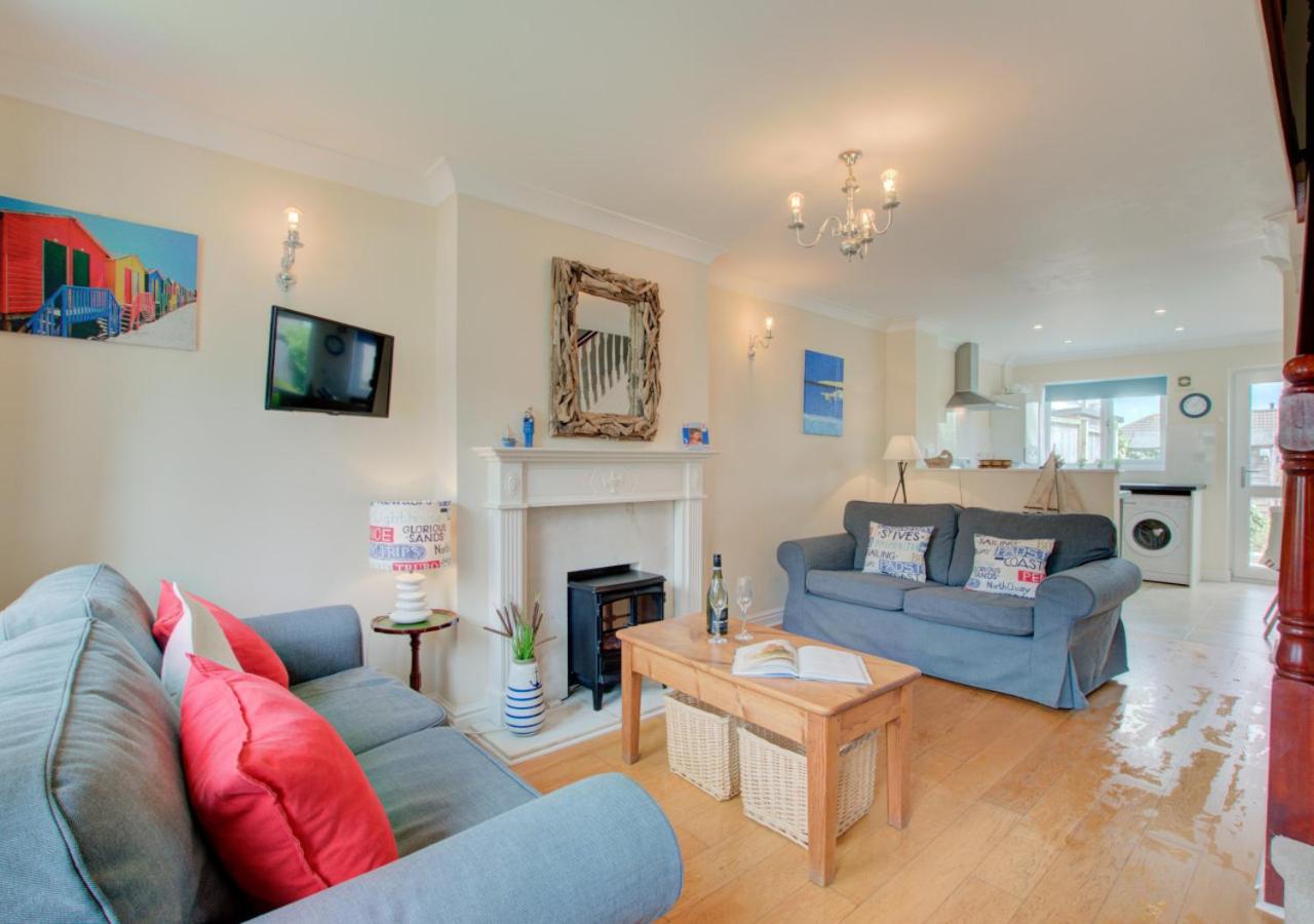 2 Bed in Padstow oc-p00254