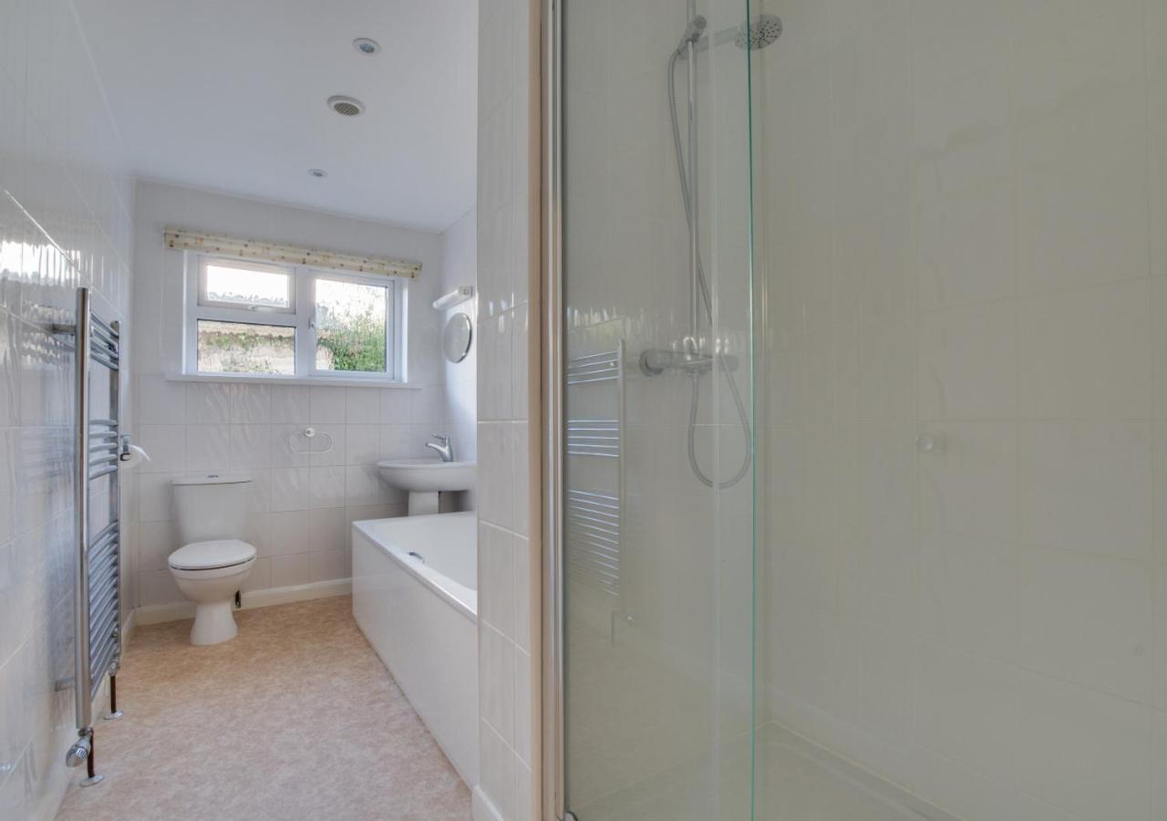 4 Bed in Padstow oc-p00401