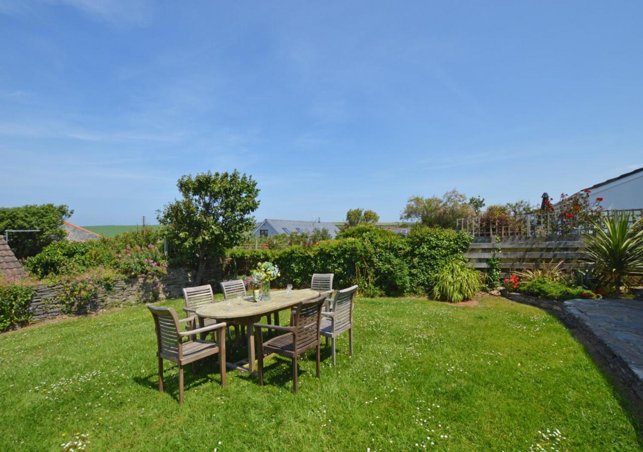 4 Bed in Padstow oc-p00401
