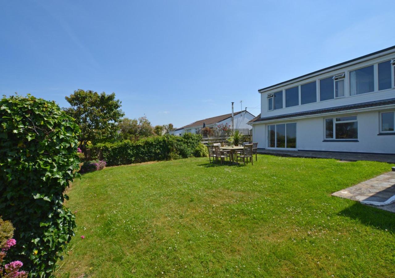 4 Bed in Padstow oc-p00401