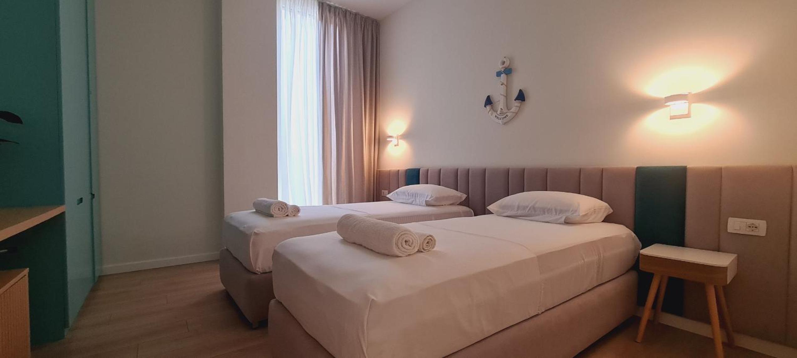 Salt n Blue Villa Palase