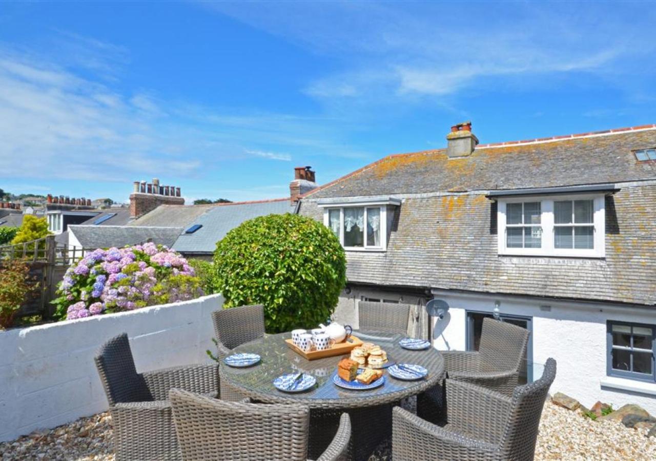 3 Bed in St Ives oc-p00495