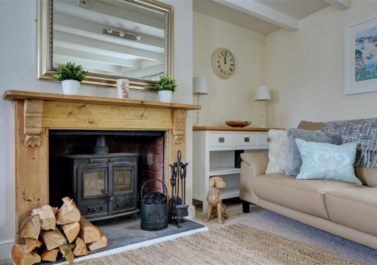 Corner Cottage