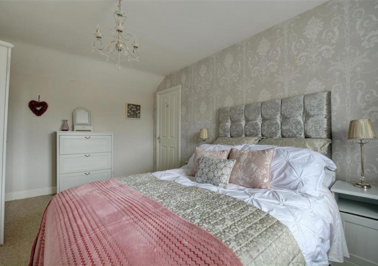 Corner Cottage