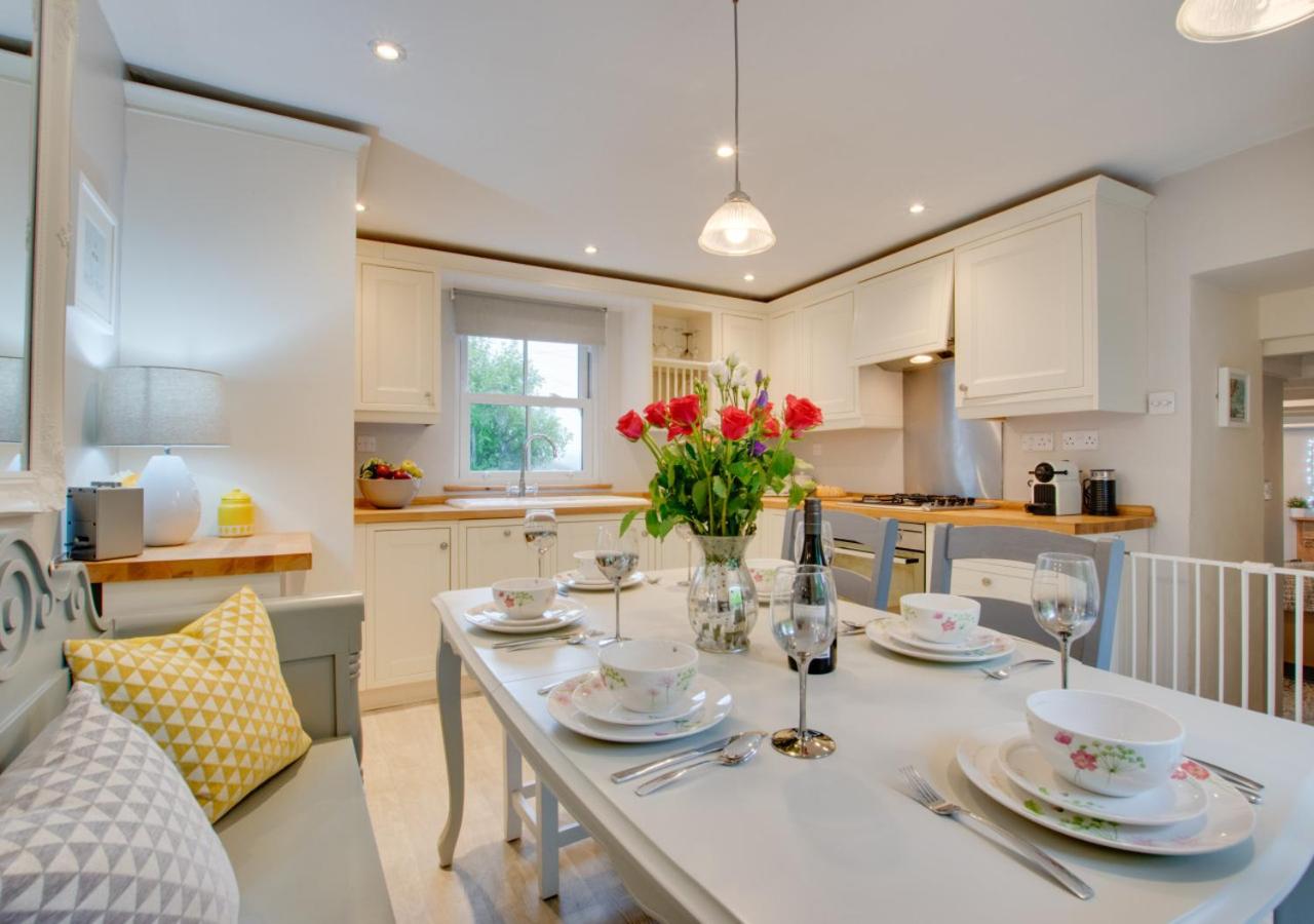 Corner Cottage