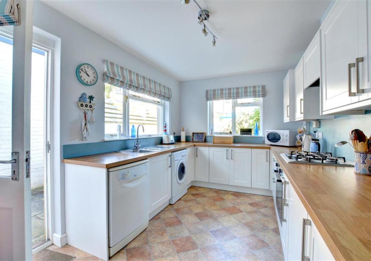 3 Bed in Padstow oc-p00550