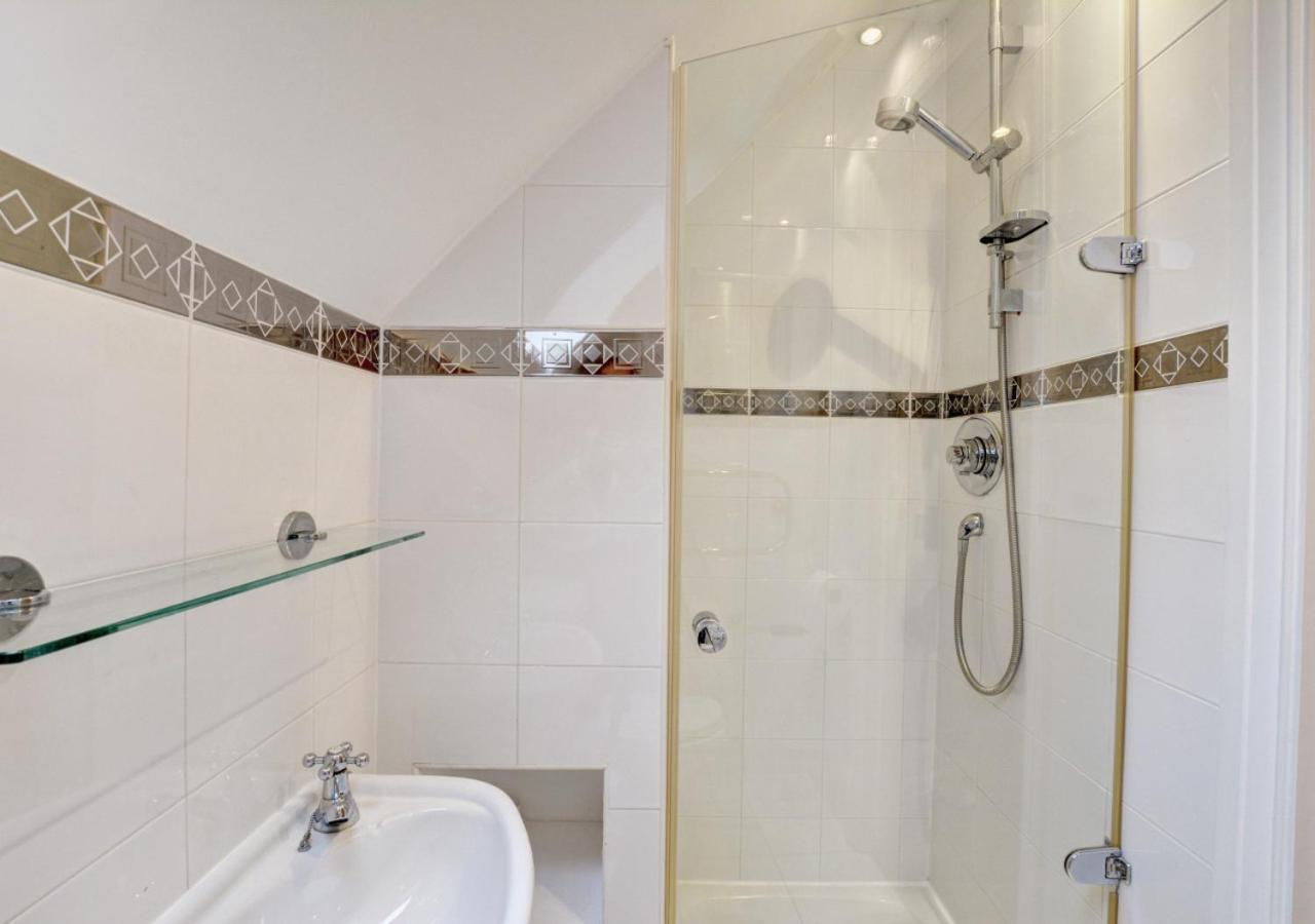 2 Bed in Little Petherick oc-p00635