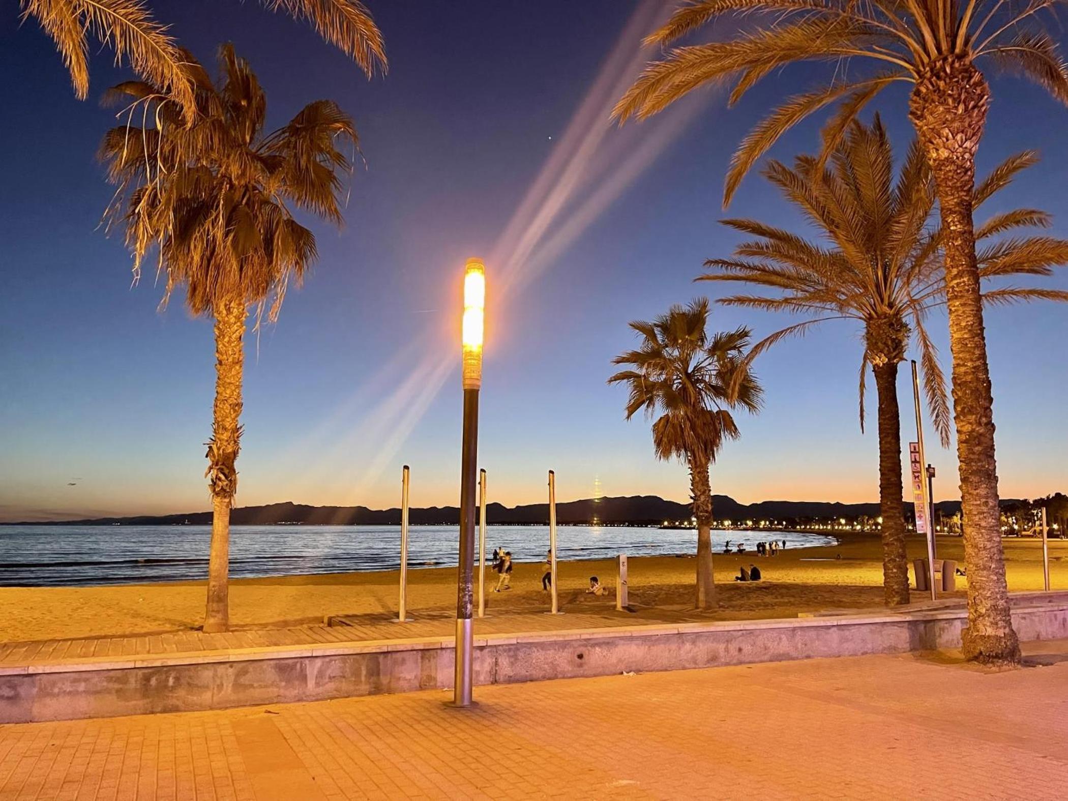 APARTBEACH CYE II VISTAS JARDIN y JUNTO PLAYA