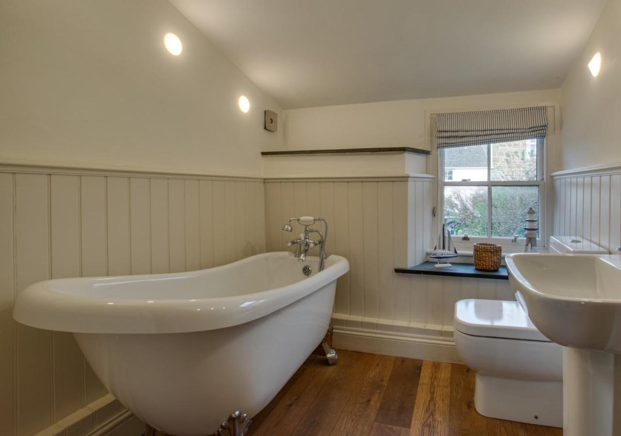 3 Bed in St. Just oc-p00674