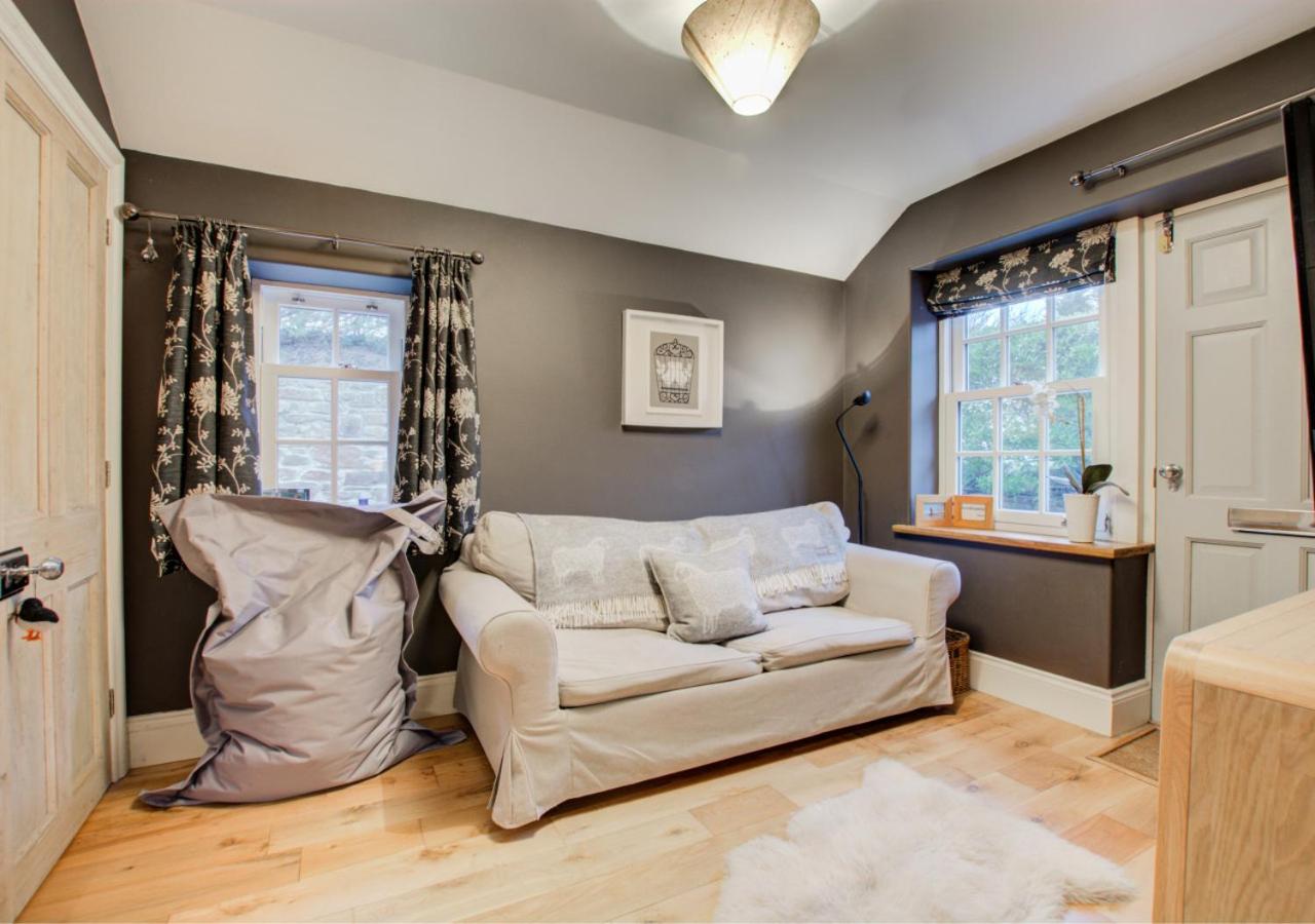 2 Bed in Little Petherick oc-p00644