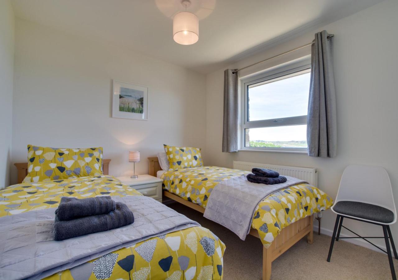 2 Bed in Padstow oc-p00738
