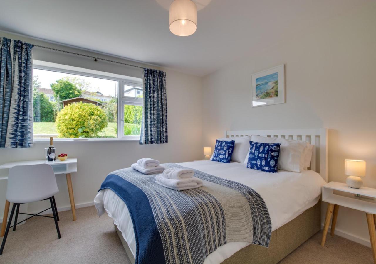 2 Bed in Padstow oc-p00738