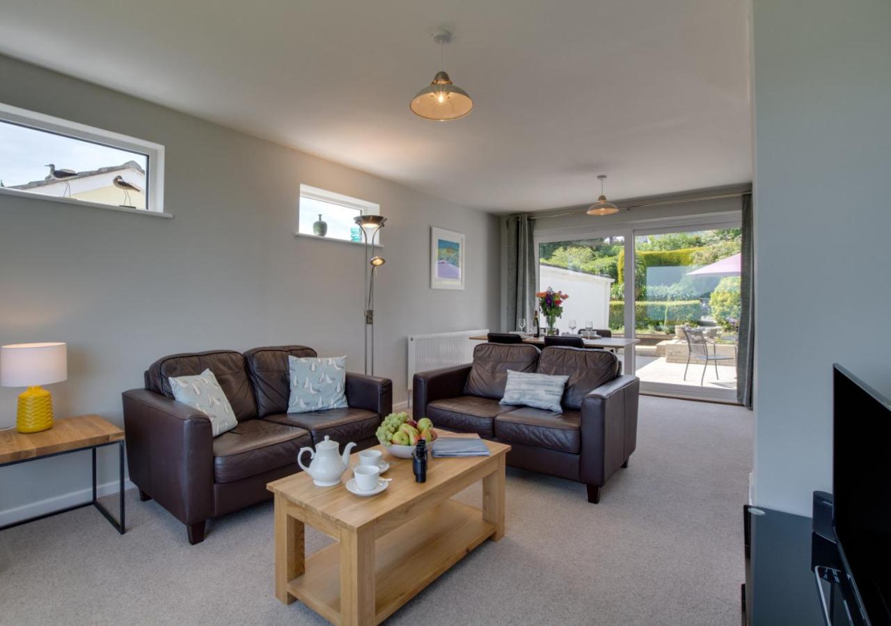 2 Bed in Padstow oc-p00738