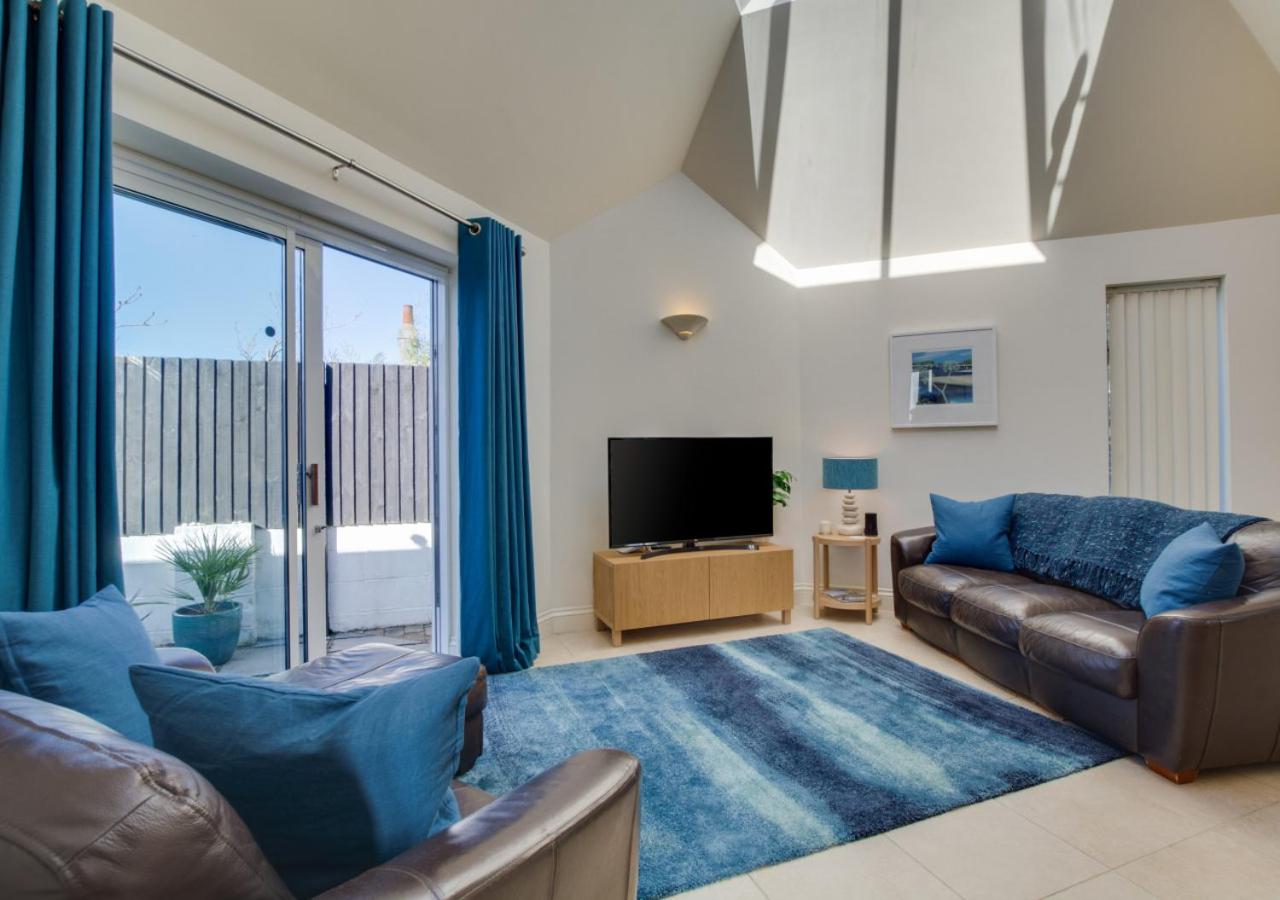 3 Bed in Trevone oc-p00723 view 4