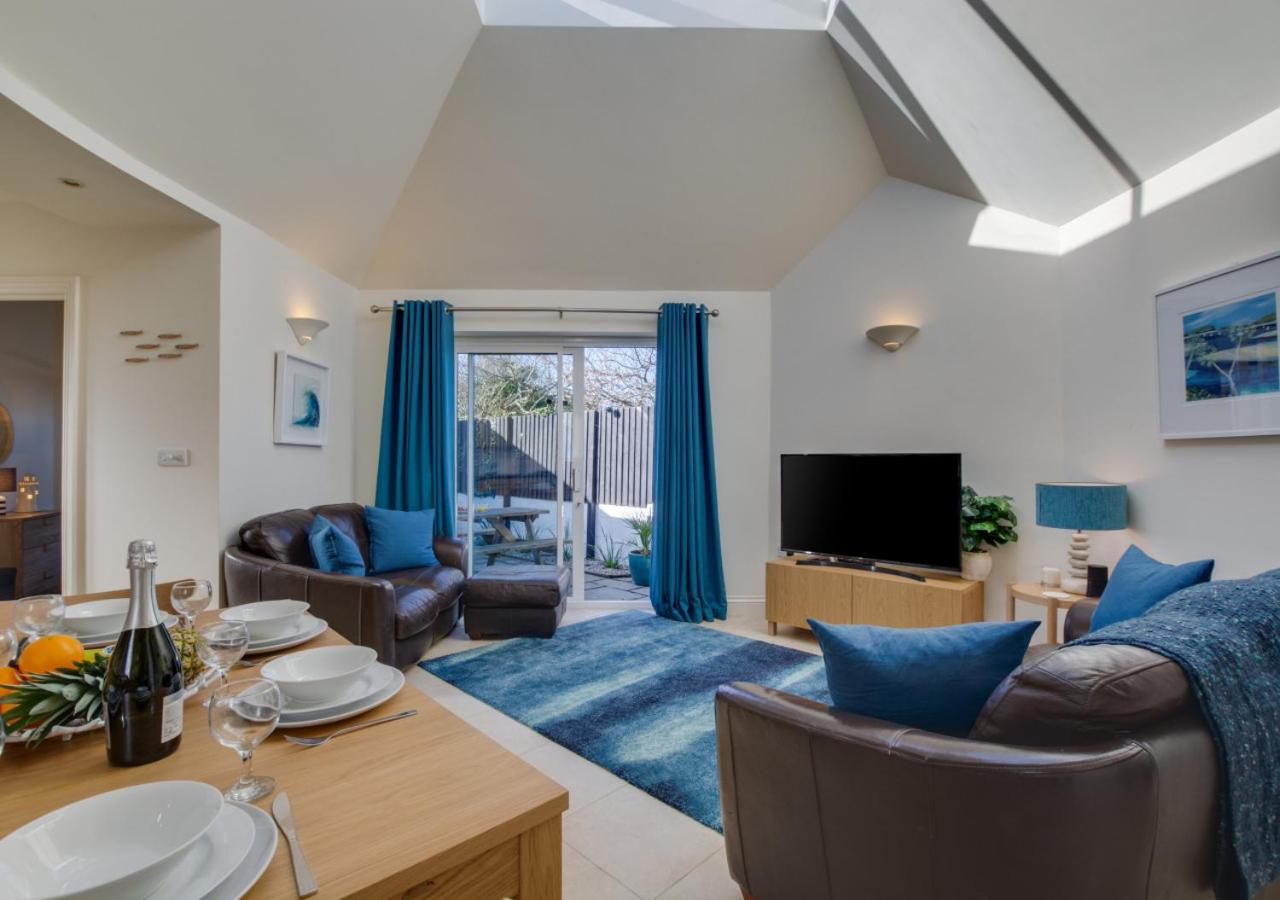 3 Bed in Trevone oc-p00723 view 5